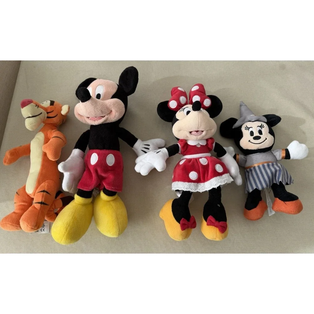 Disney Parks Plush Lot Mickey Minnie‎ Tigger Halloween Minnie Witch Set